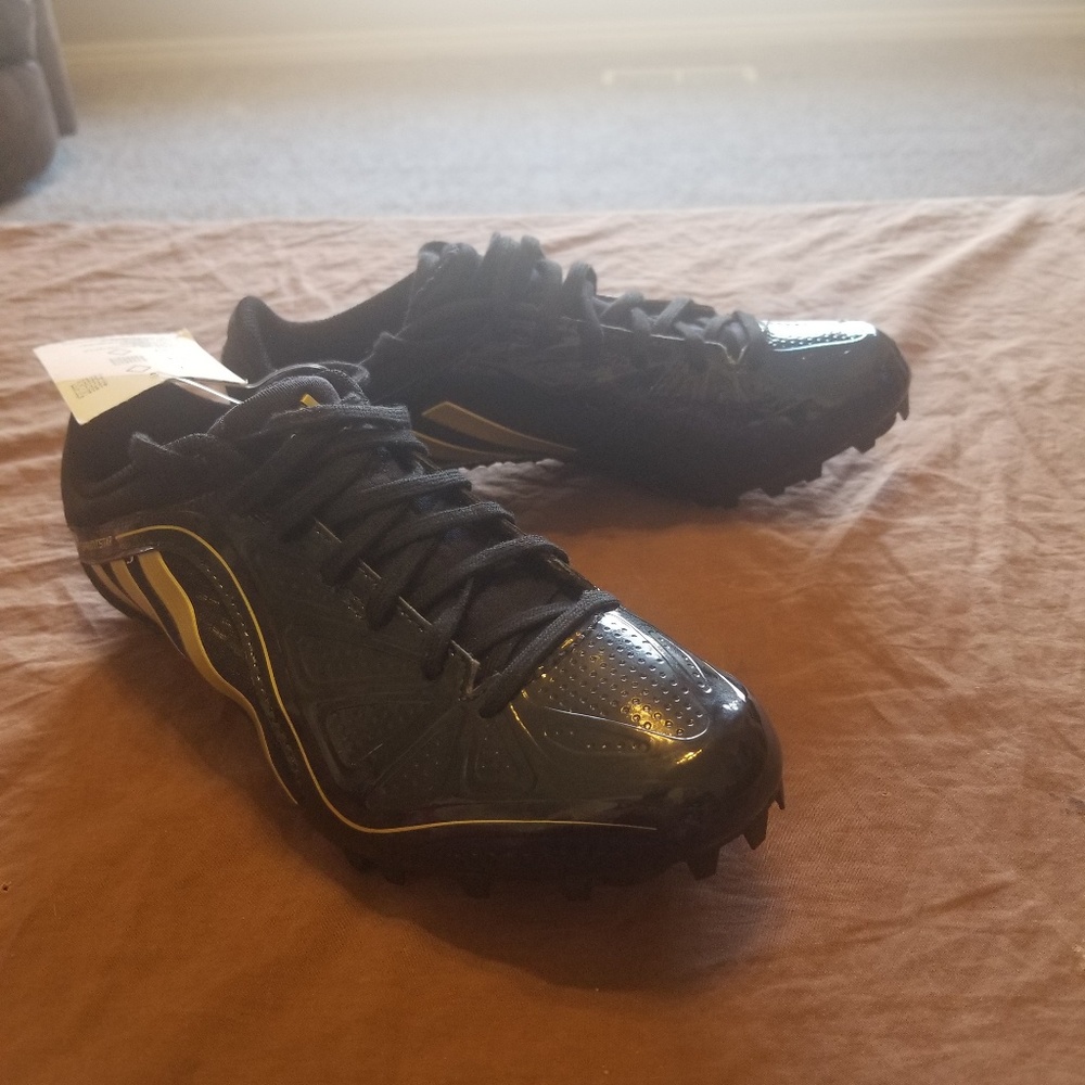 Adidas track spikes